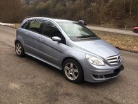 Gebraucht Mercedes B200 140 PS (102 kW) 2006 Blau Van / Kleinbus