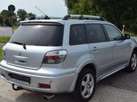 Gebraucht Mitsubishi Outlander Intense 160 PS (117 kW) 2006 Silber SUV