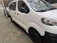Gebraucht Peugeot Expert 120 PS (88 kW) 2018 Weiß Van