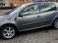 Gebraucht VW Golf V 102 PS (75 kW) 2007 Grau Limousine