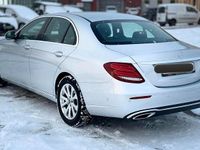 Gebraucht Mercedes E200 150 PS (110 kW) 2017 Silber Limousine