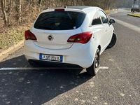 Gebraucht Opel Corsa Edition 101 PS (74 kW) 2017 Weiß Kleinwagen