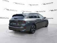Gebraucht Opel Astra 131 PS (96 kW) 2025 Lackierung platiniumgrau/typ aussenverkleidung metalliclackierung Kleinwagen