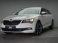 Gebraucht Skoda Superb Active 150 PS (110 kW) 2019 Candy white Kombi