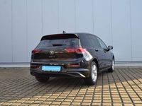 Używany VW Golf VIII Pro 131 KM (96 kW) 2020