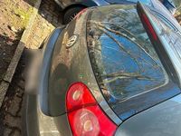 Gebraucht VW Golf V 75 PS (55 kW) 2004 Grün Kleinwagen