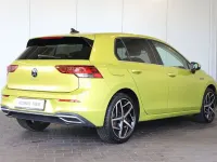 Gebraucht VW Golf VIII Style 150 PS (110 kW) 2022 Gelb Limousine