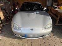 Second-hand Mazda MX5 110 CP (80 kW) 2002 Argintiu Cabrio