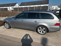 Gebraucht BMW 525 170 PS (125 kW) 2007 Grau Kombi