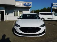 Gebraucht Ford Focus Cool & Connect 120 PS (88 kW) 2022 Frozen white Kombi