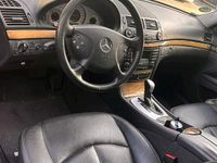 Gebraucht Mercedes E320 204 PS (150 kW) 2005 Grau Limousine