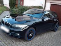 Gebraucht BMW 116 109 PS (80 kW) 2016 Schwarz Kleinwagen