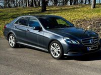 Gebraucht Mercedes E220 Avantgarde 170 PS (125 kW) 2013 Grau Limousine