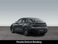 Gebraucht Porsche Macan 4 Electric 264 kW (360 PS) 2022 Grau SUV