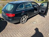Second-hand Audi A4 Attraction 120 CP (88 kW) 2011 Negru Break