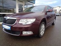 Gebraucht Skoda Superb Elegance 170 PS (125 kW) 2009 Rot Limousine