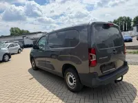 Gebraucht Peugeot Partner 131 PS (96 kW) 2018 Grau Van / Kleinbus