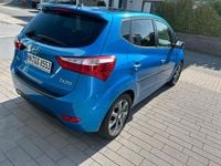 Gebraucht Hyundai ix20 125 PS (91 kW) 2017 Blau Kleinwagen
