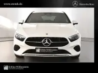 Gebraucht Mercedes A200 Progressive 150 PS (110 kW) 2026 Weiß Limousine