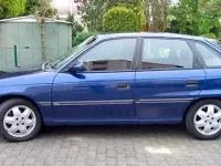 Gebraucht Opel Astra Cabriolet 75 PS (55 kW) 1997 Blau Cabrio