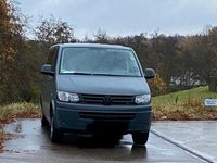 Gebraucht VW T5 102 PS (75 kW) 2013 Grau Van