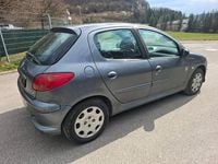 Gebraucht Peugeot 206 68 PS (50 kW) 2009 Grau Kleinwagen