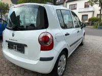 Gebraucht Renault Modus 85 PS (62 kW) 2007 Weiß Van / Kleinbus