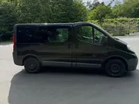 Gebraucht Opel Vivaro 114 PS (83 kW) 2011 Schwarz Van / Kleinbus