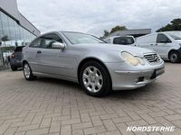 Gebraucht Mercedes C180 129 PS (94 kW) 2002 Silber Coupé