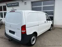 Gebraucht Mercedes Vito 114 PS (83 kW) 2017 Arktikweiss Van