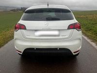Gebraucht Citroën DS4 163 PS (119 kW) 2015 Weiß Kleinwagen