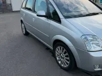 Gebraucht Opel Meriva Cosmo 125 PS (91 kW) 2004 Silber Van / Kleinbus