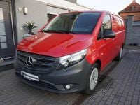 Gebraucht Mercedes Vito 179 PS (131 kW) 2017 Jupiterrot Van