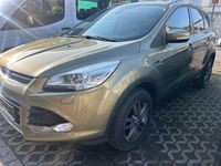 Gebraucht Ford Kuga Titanium 163 PS (119 kW) 2014 Grün SUV