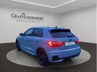 Neu Audi A1 116 PS (85 kW) 2026 Grau (pfeilgrau perleffekt) SUV