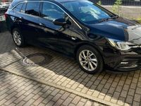 gebraucht Opel Astra ST 1.6 Diesel Innovation 81kW Innovation