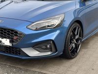 gebraucht Ford Focus 2,3 EcoBoost ST Styling-Paket Turnier