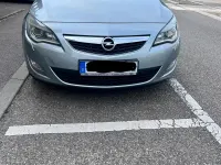 Gebraucht Opel Astra 165 PS (121 kW) 2012 Grau Kombi