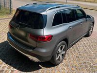 Gebraucht Mercedes GLB200 Progressive 150 PS (110 kW) 2021 Grau SUV
