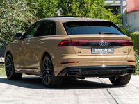 Gebraucht Audi Q8 S-Line 286 PS (210 kW) 2025 Sakhirgold metallic SUV