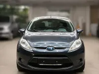Gebraucht Ford Fiesta Trend 97 PS (71 kW) 2010 Grau Kleinwagen
