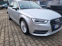 Gebraucht Audi A3 Ambiente 125 PS (91 kW) 2013 Silber Limousine