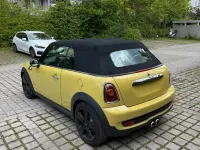 Usata Mini Cooper S Cabriolet 174 CV (127 kW) 2009 Giallo Cabrio