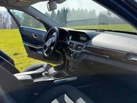 Gebraucht Mercedes E200 136 PS (100 kW) 2009 Braun Limousine