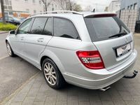 gebraucht Mercedes C220 CDI T*7G*BI-XENON*NAVI*PDC*AHK*TEMPOMAT*SH