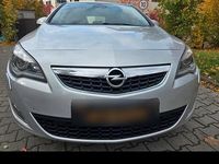 Gebraucht Opel Astra Innovation 179 PS (131 kW) 2010 Silber Kombi