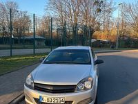 Gebraucht Opel Astra GTC 90 PS (66 kW) 2009 Silber Coupé
