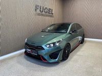 Gebraucht Kia ProCeed Sport 204 PS (150 kW) 2023 Experience green met. Limousine