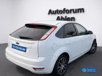 Używany Ford Focus 101 KM (74 kW) 2012 Biały Sedan/Limuzyna