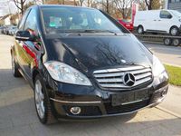 Gebraucht Mercedes A150 Avantgarde 95 PS (69 kW) 2008 Schwarz Kleinwagen